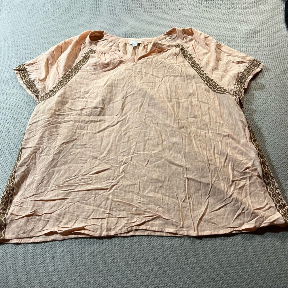 Peach Short Sleeve Women's Top